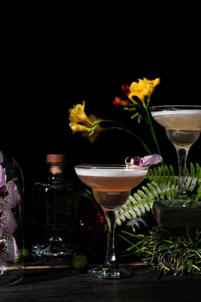 Low-alcohol cocktails